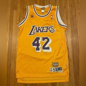 James Worthy 1984-85 Jersey